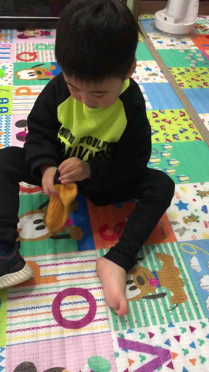 2021.4.13闯关练习《穿袜子》