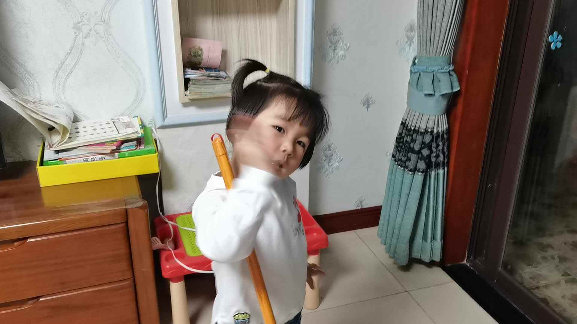 2023级中B班20210427周熙曼闯关练习.mp4