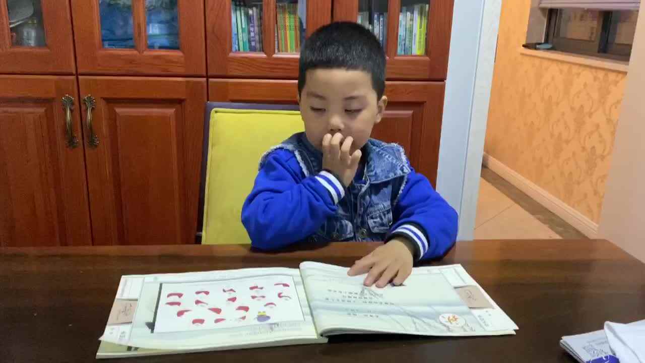 2023级中B班20210401苏梓墨闯关练习.MOV