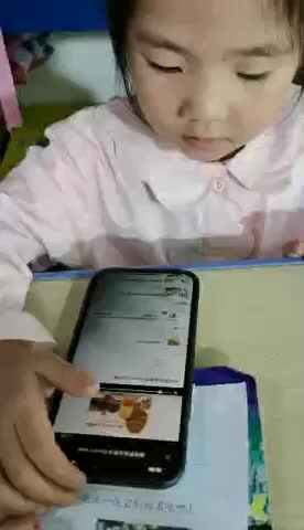 英语《母鸡萝丝去散步 Rosie s Walk》