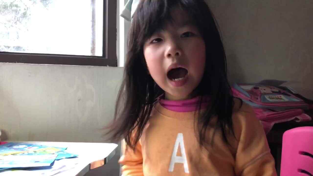 张嘉倪《你最信任的人是谁？》