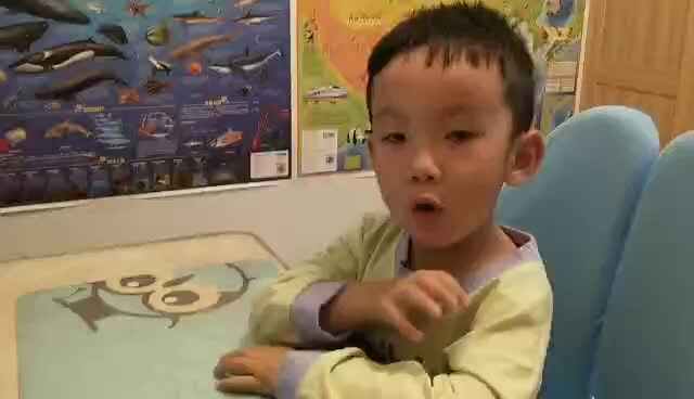 《母鸡罗丝去散步》.mp4