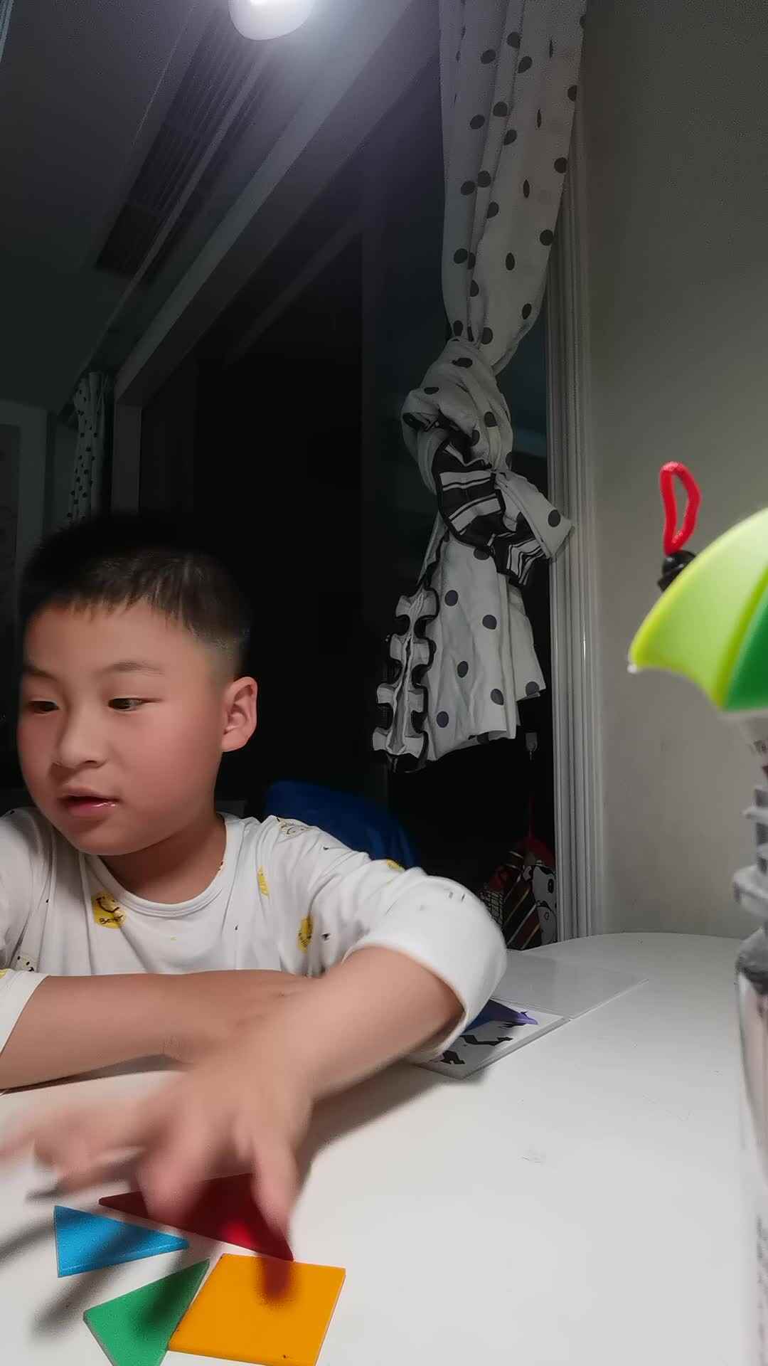 背诵1-8课课文