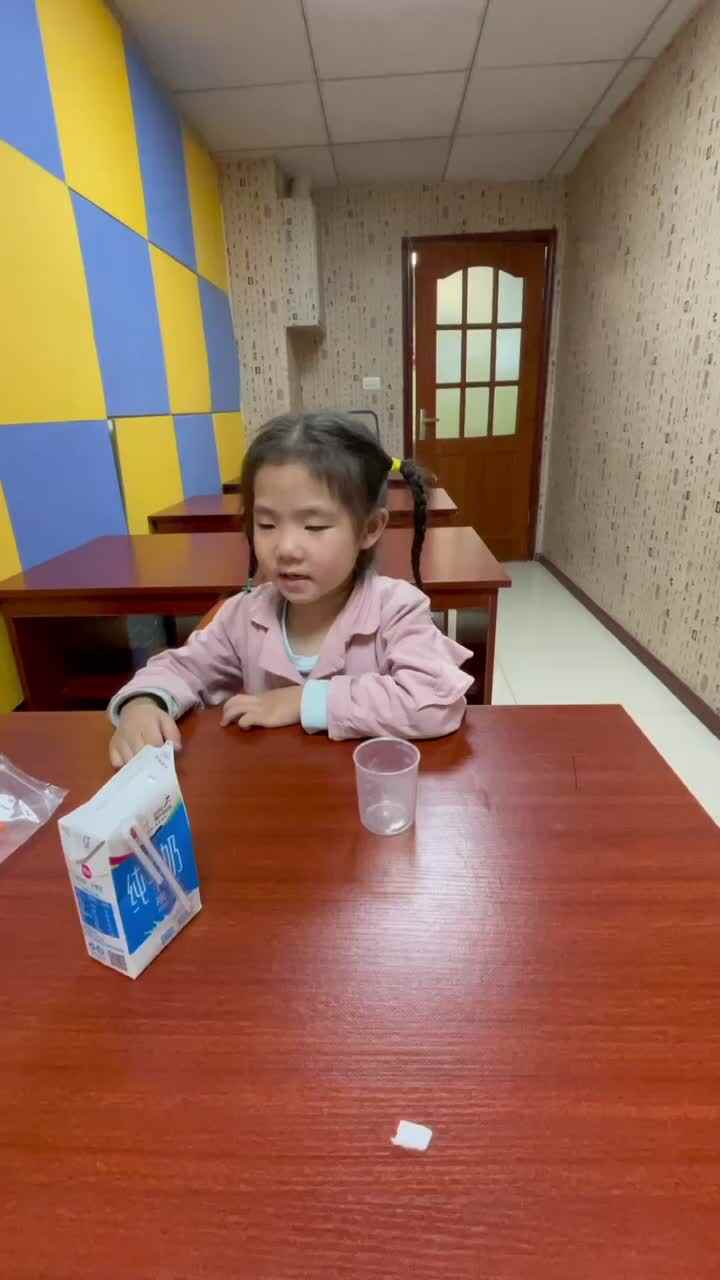 牛奶遇到柠檬酸会发生什么