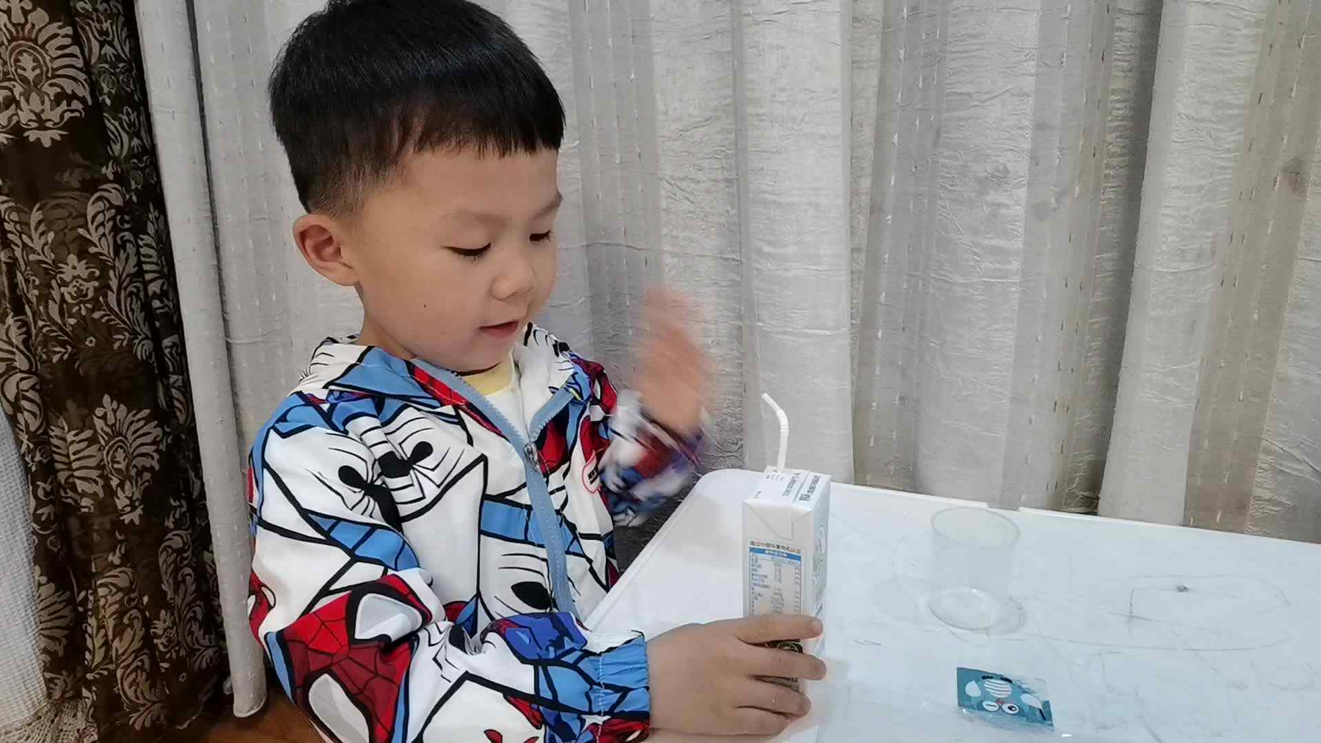 牛奶遇上柠檬酸.mp4