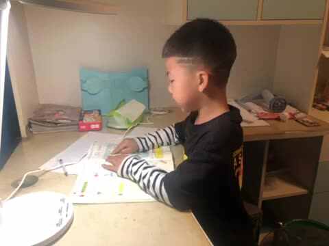 小池塘.MOV