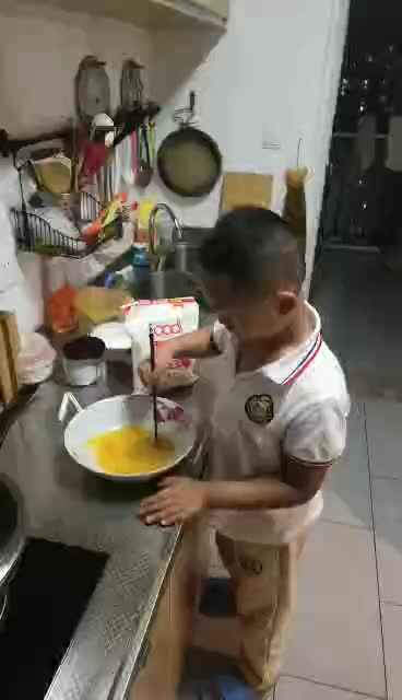 刘梓恩美食制作2.mp4