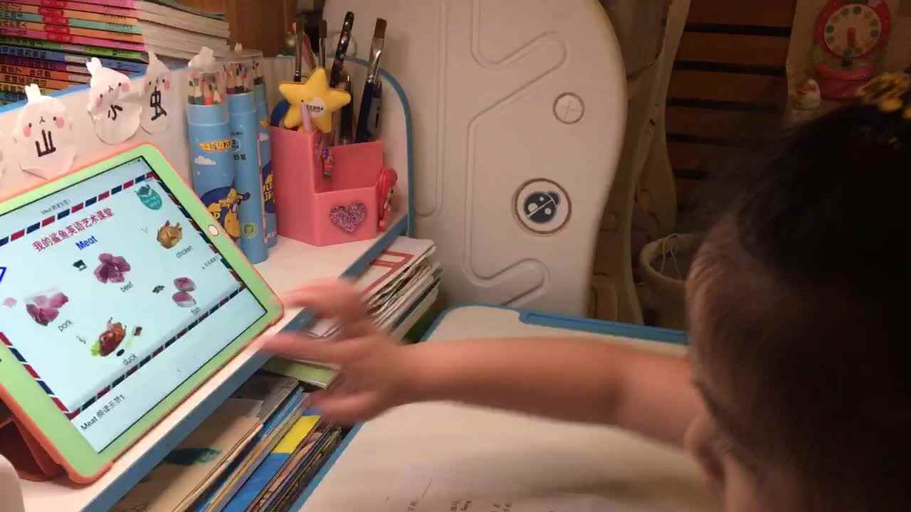2021.6.16实验1班李泫孜英语跟读朗读作业