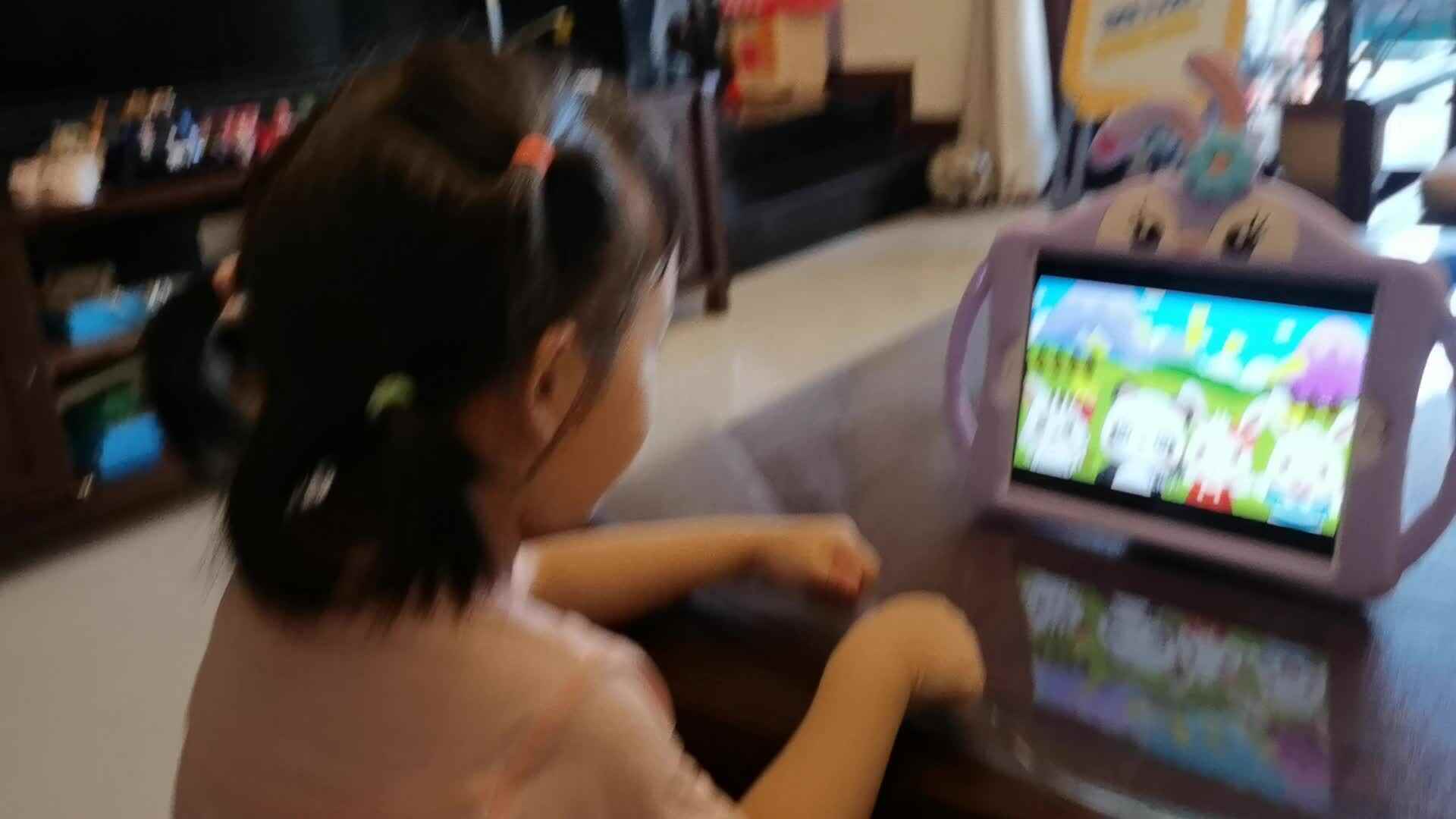 2021.6.21侯奕帆闯关练习《认识前后》