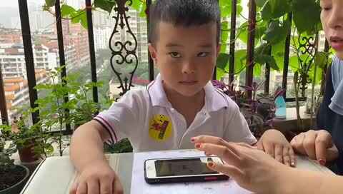 大C班丶李北辰跟读英语）.MOV