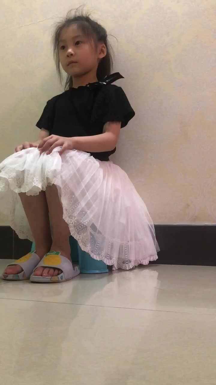 《坐姿训练》