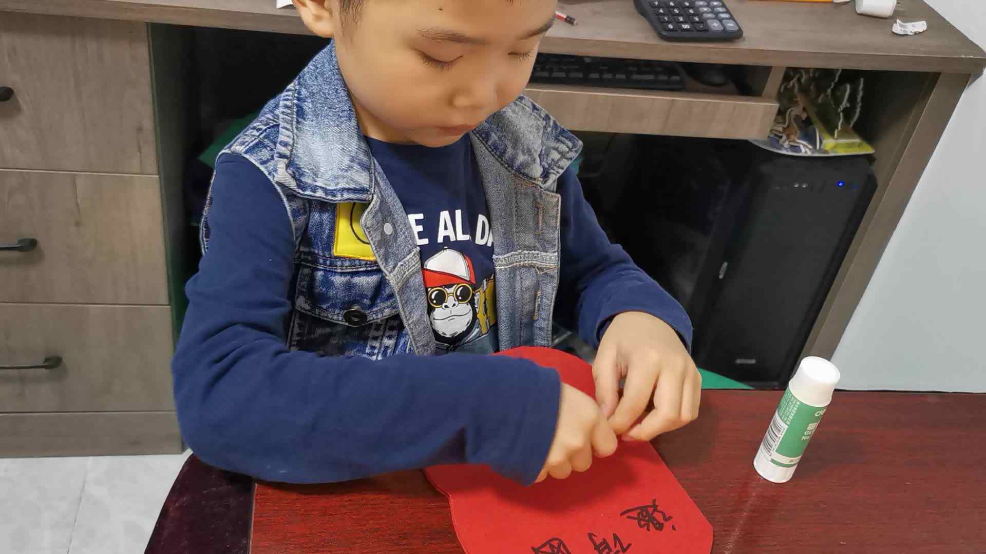 唐御生毕业视频