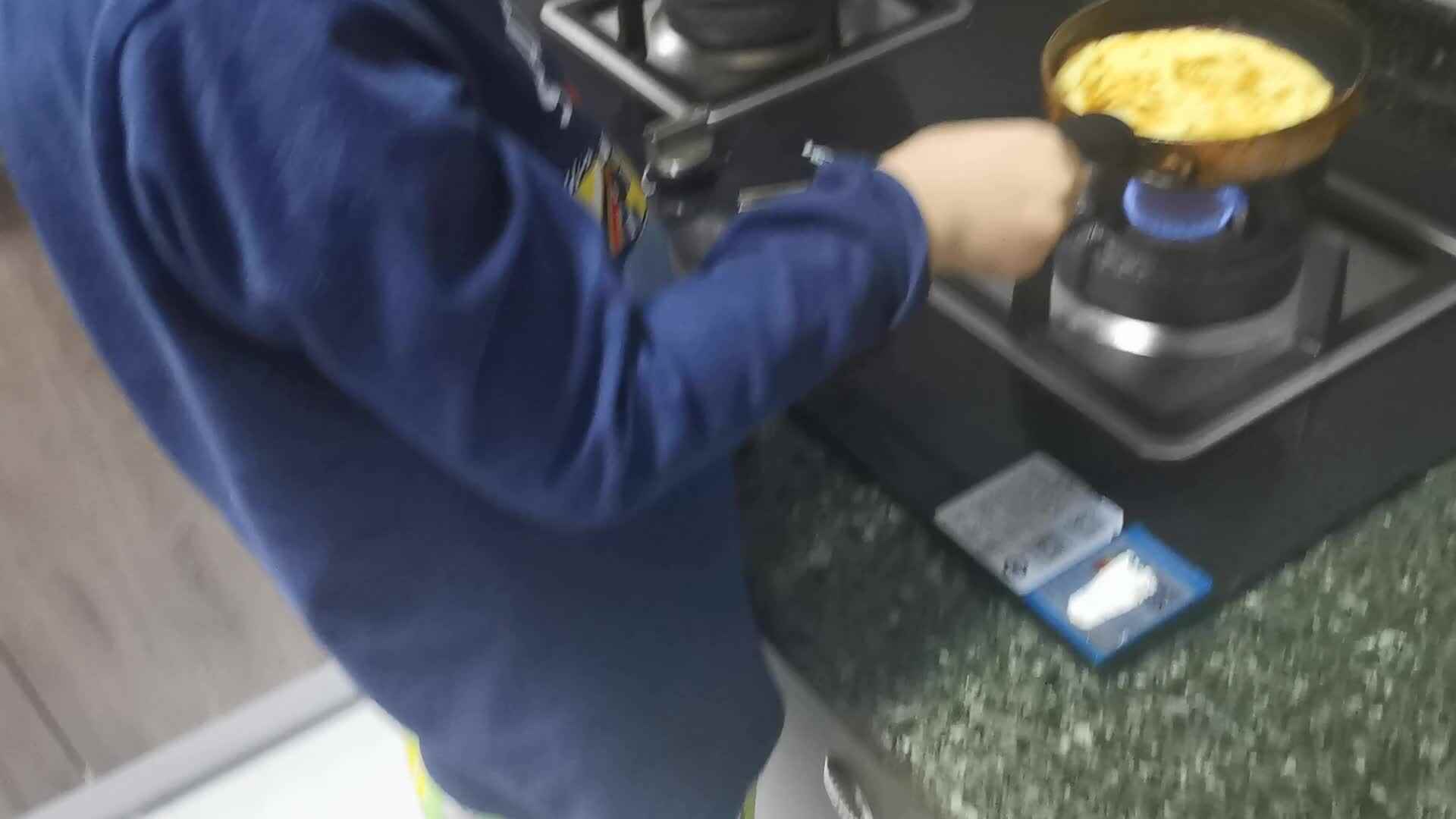 唐御生毕业视频