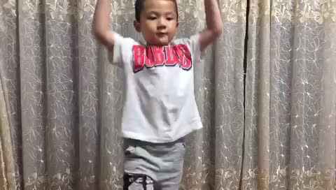 7.14.练习舞蹈