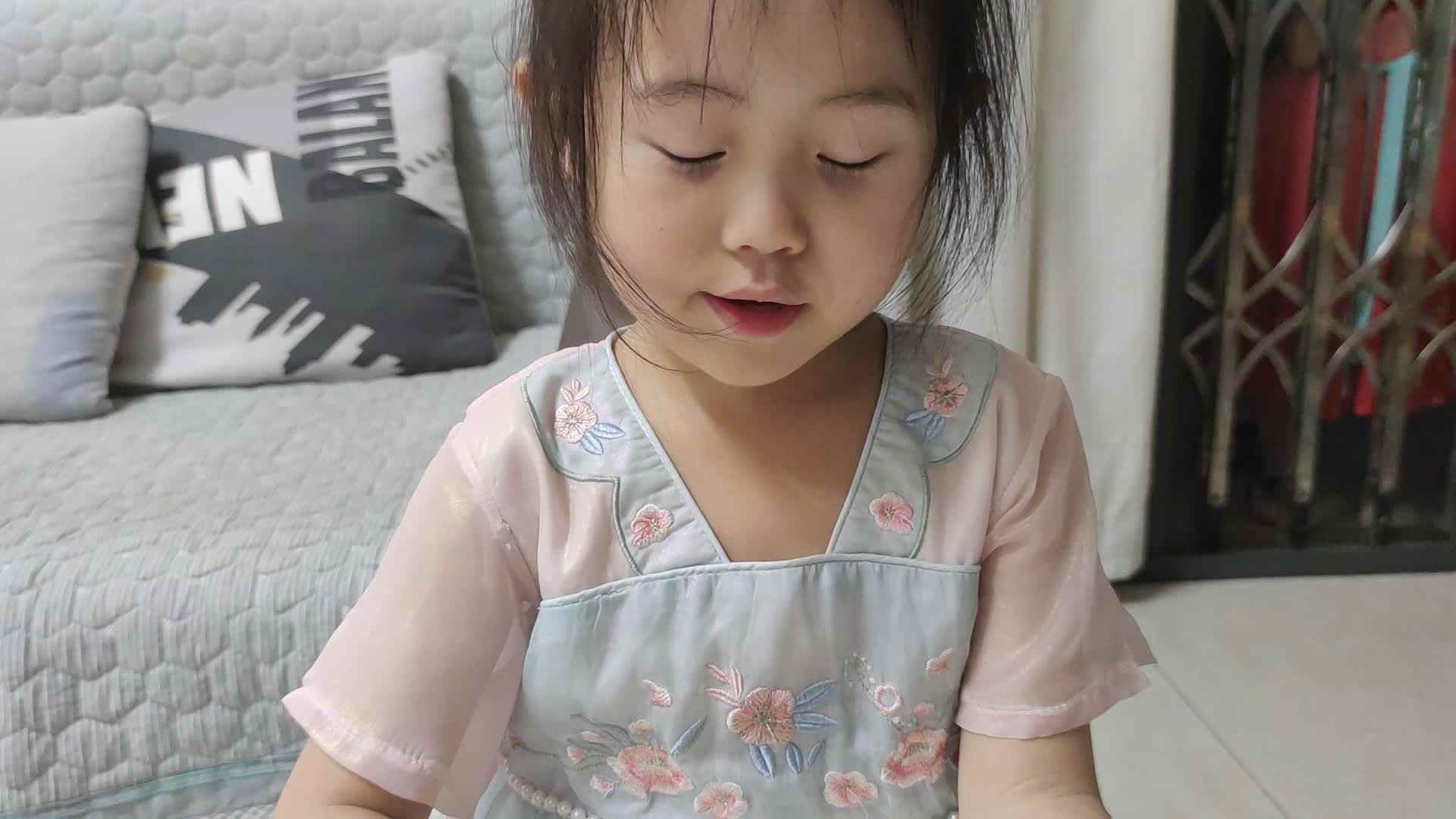 2023级中B班_20210704_4屈文筠闯关练习mp4