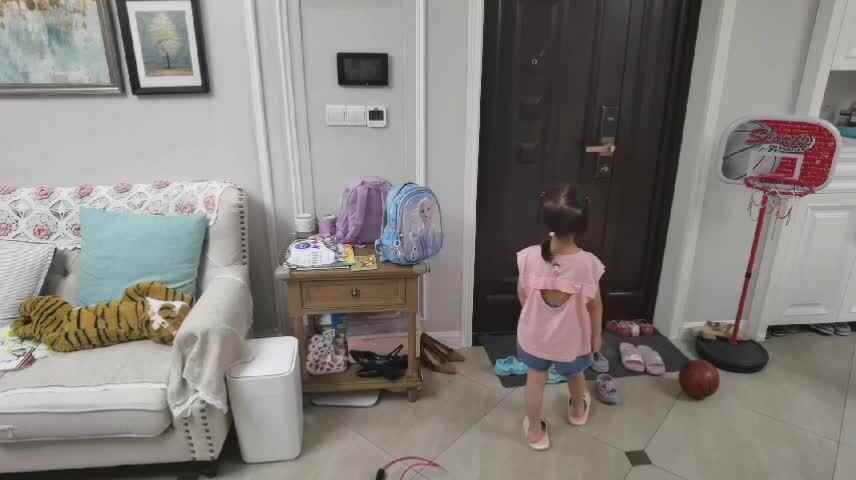 迎客送客—惟妙惟笑