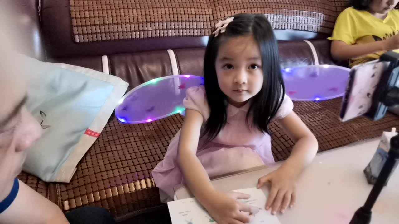 《Actions朗读示范2》