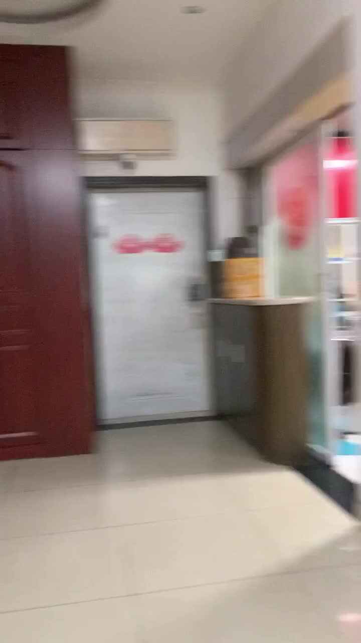 迎客送客