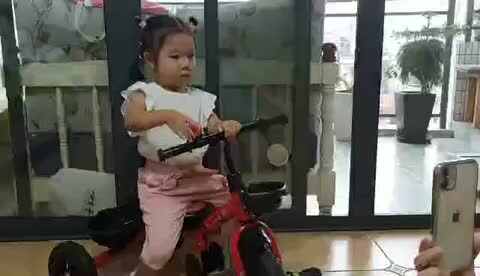 2021.7.8闯关练习-观看绘本