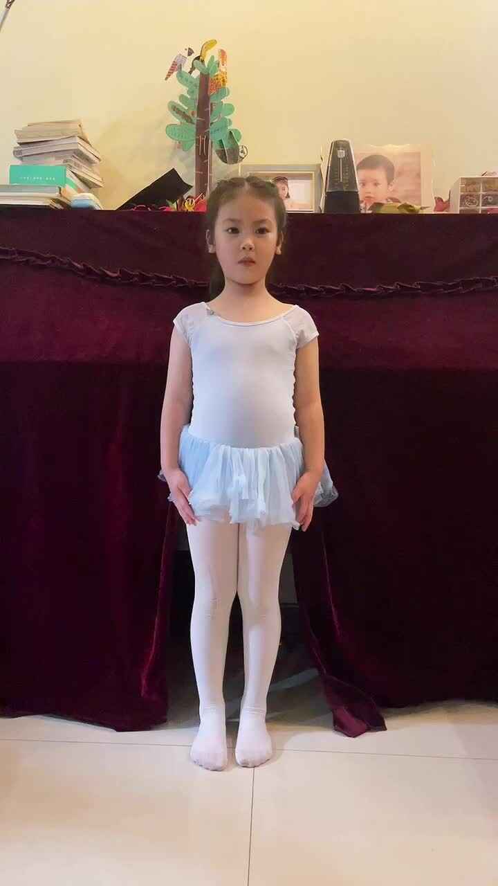 《义勇军进行曲》