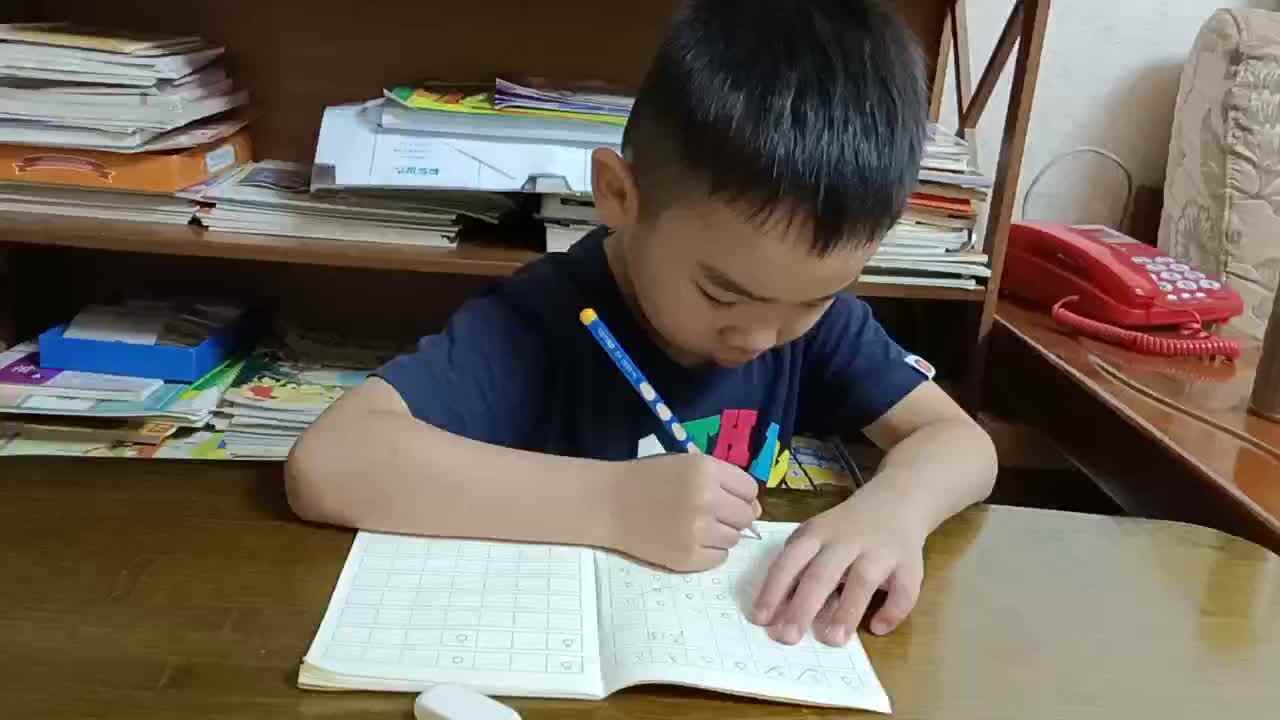 书写字母O