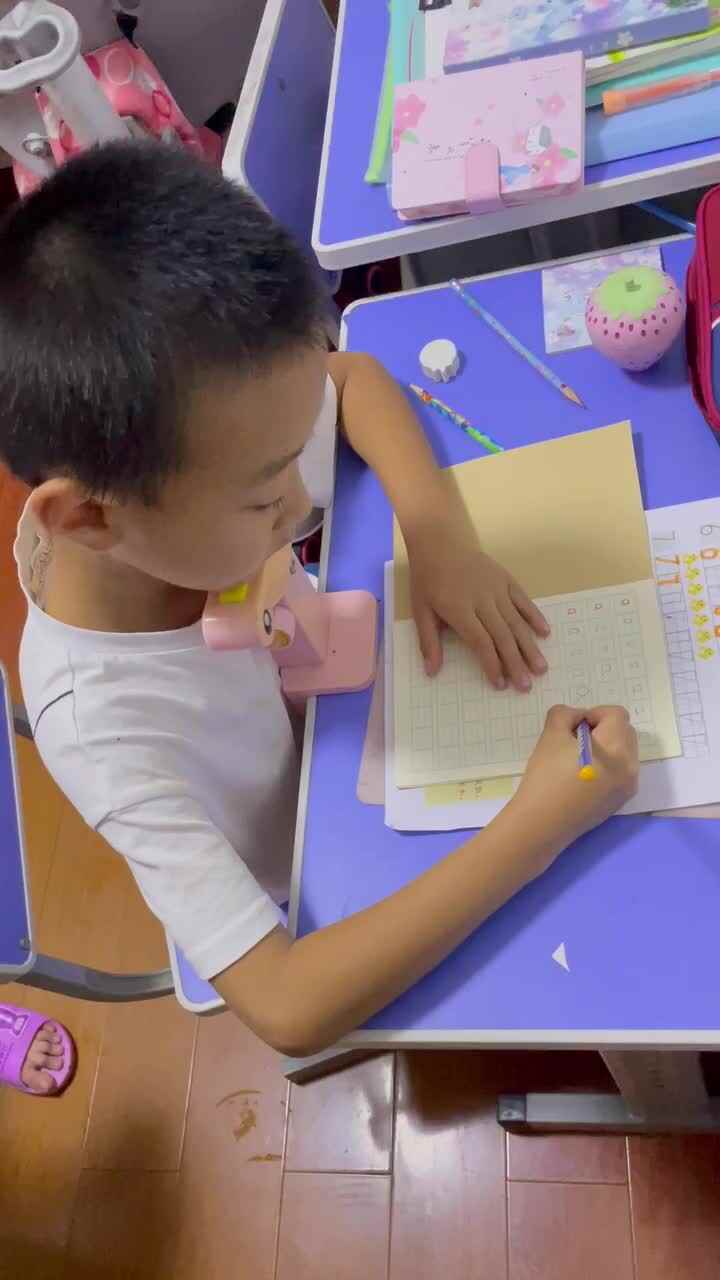.MOV2021.9.9语文作业