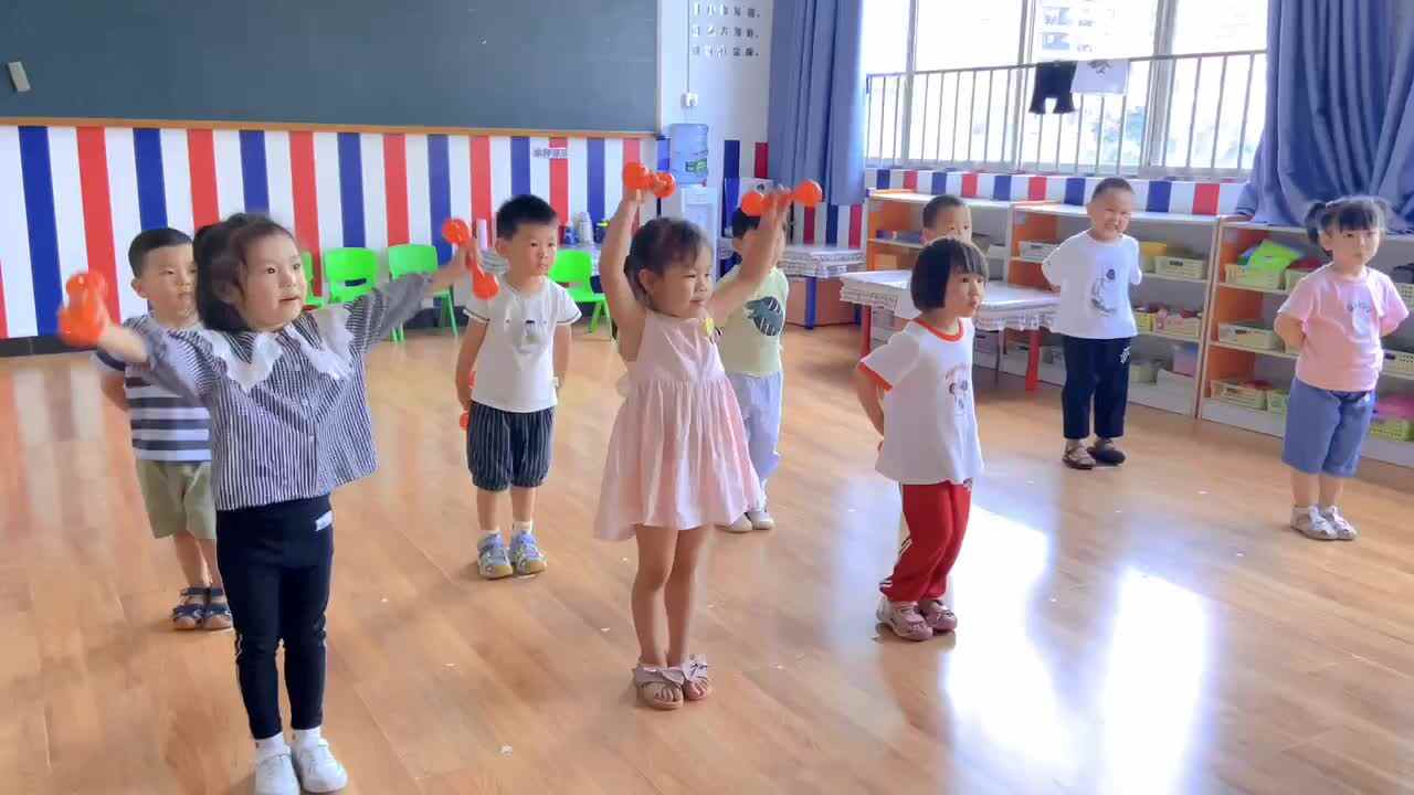 我们一起跳舞吧