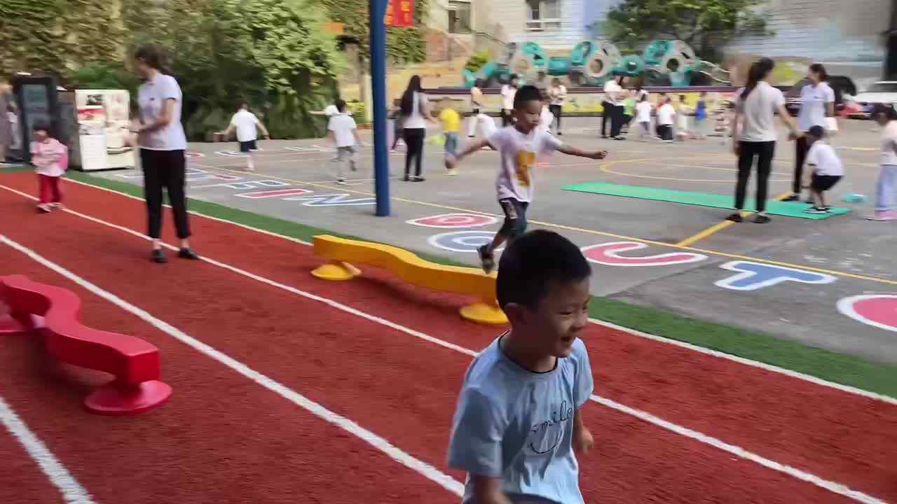 大A班《极速穿越》