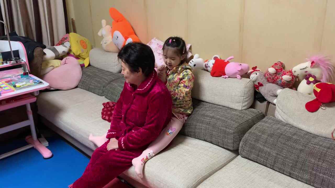 实验1班7号积赞5.MOV