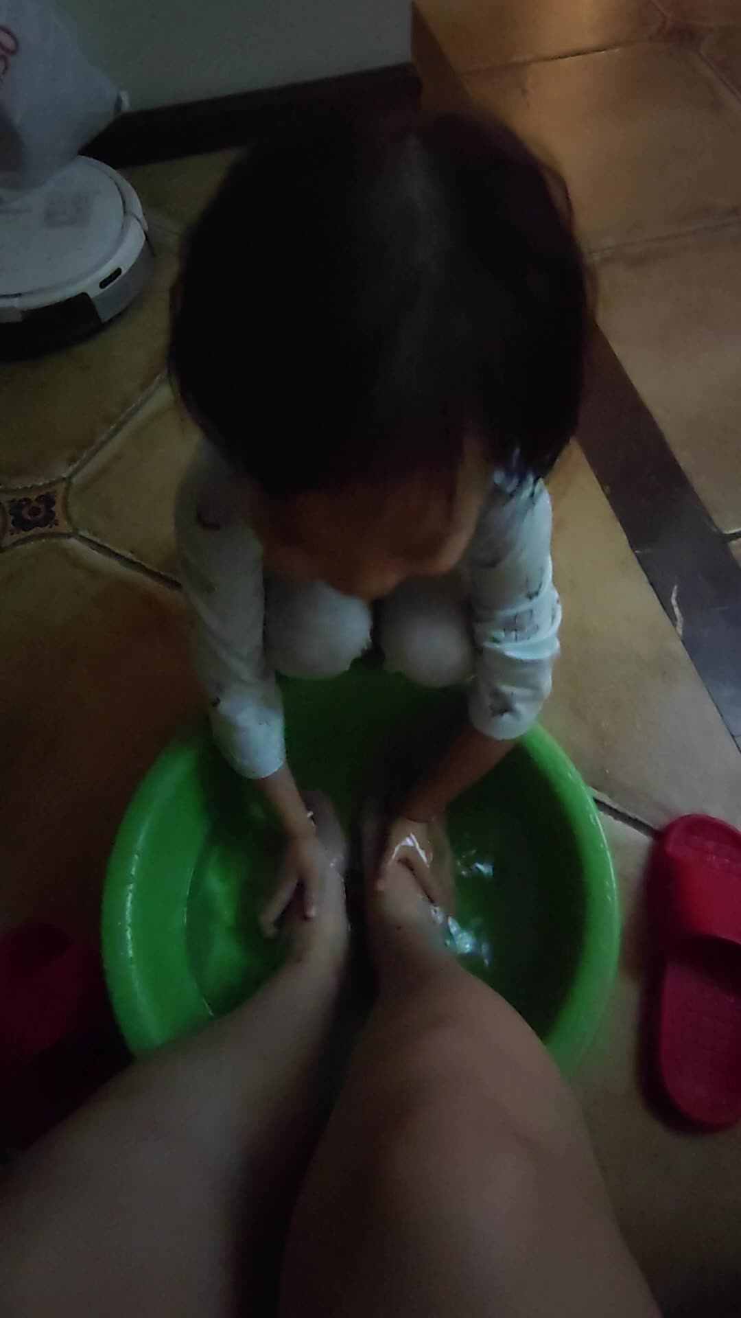 VID_20211013_212138.mp4