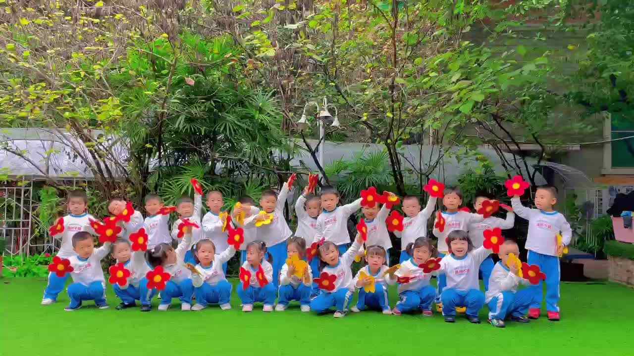 《小可爱们》（运动会彩排）