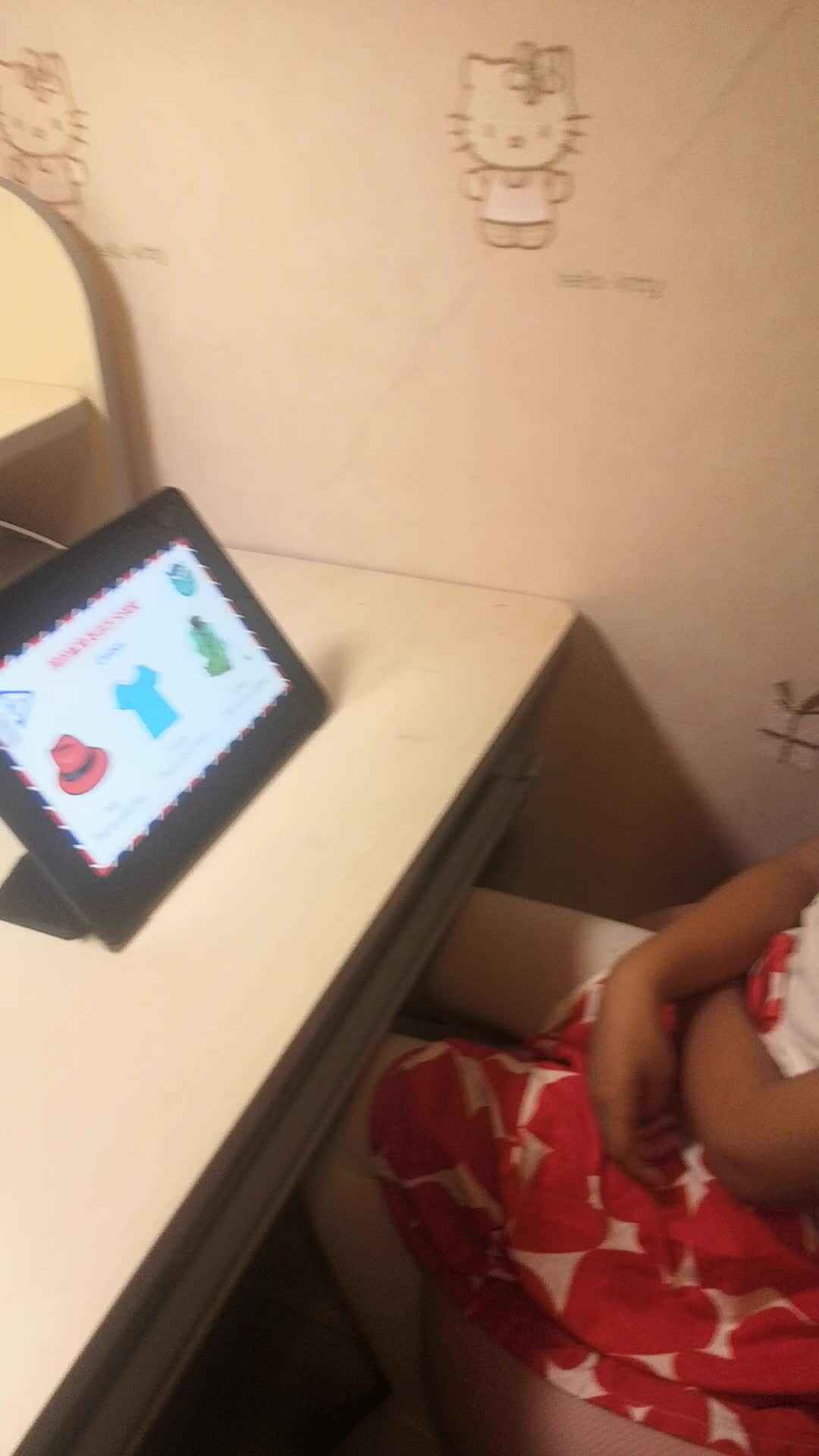 20210930学B班黄诗淇《英语跟读》.mp4