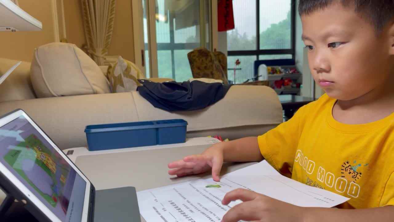 2021年9月30日 观看英文视频