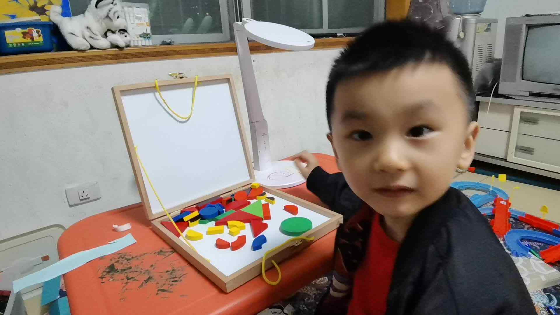 大B班刘梓浩闯关练习.mp4