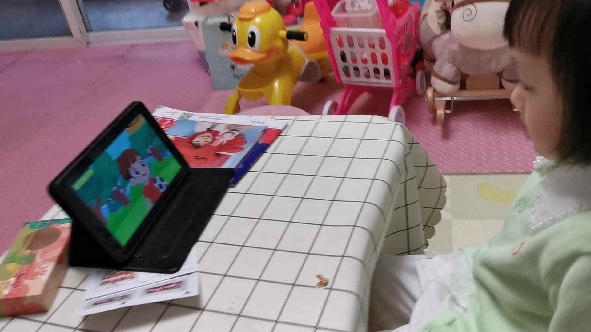 VID_20211019_180055.mp4   10月19日观看溺水救援视频