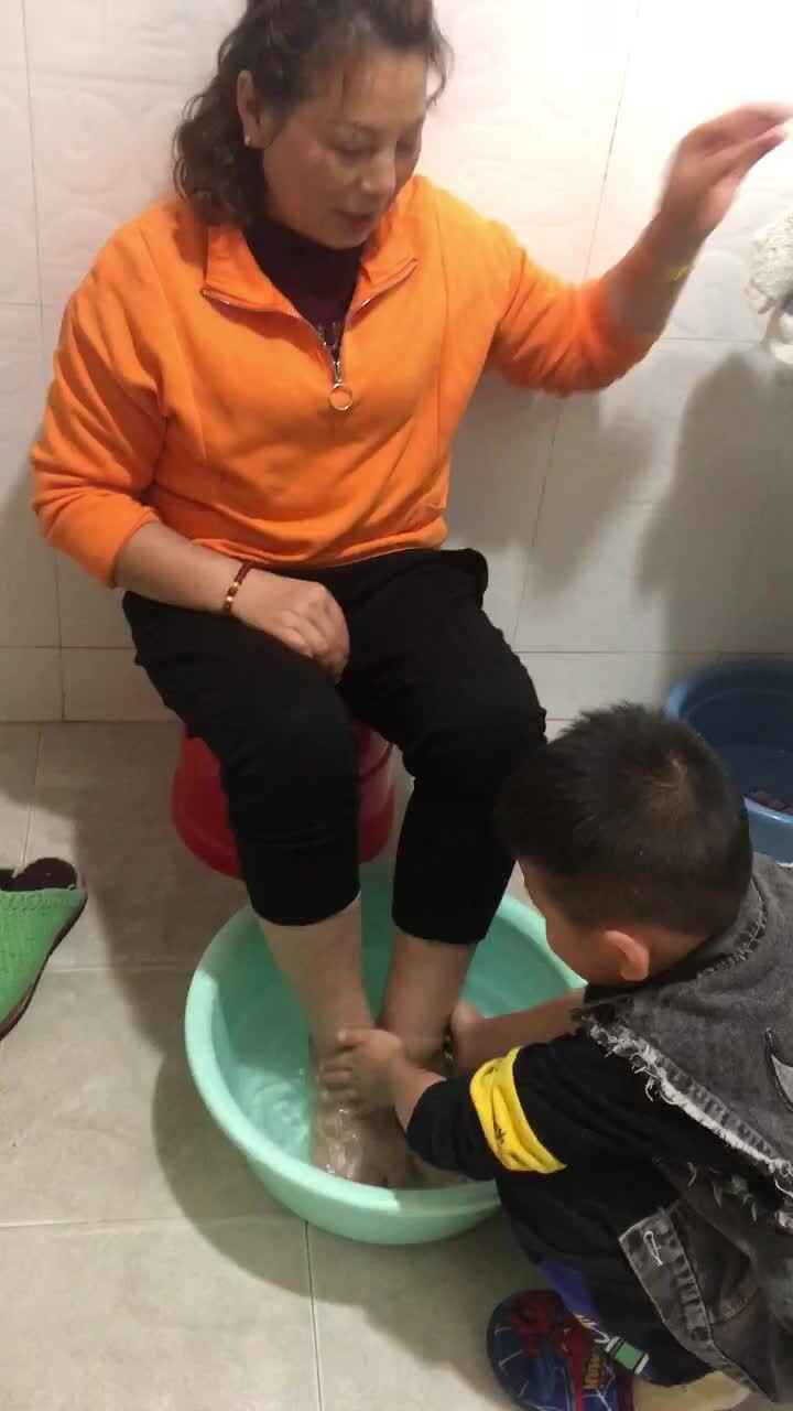 10.13 洗洗脚