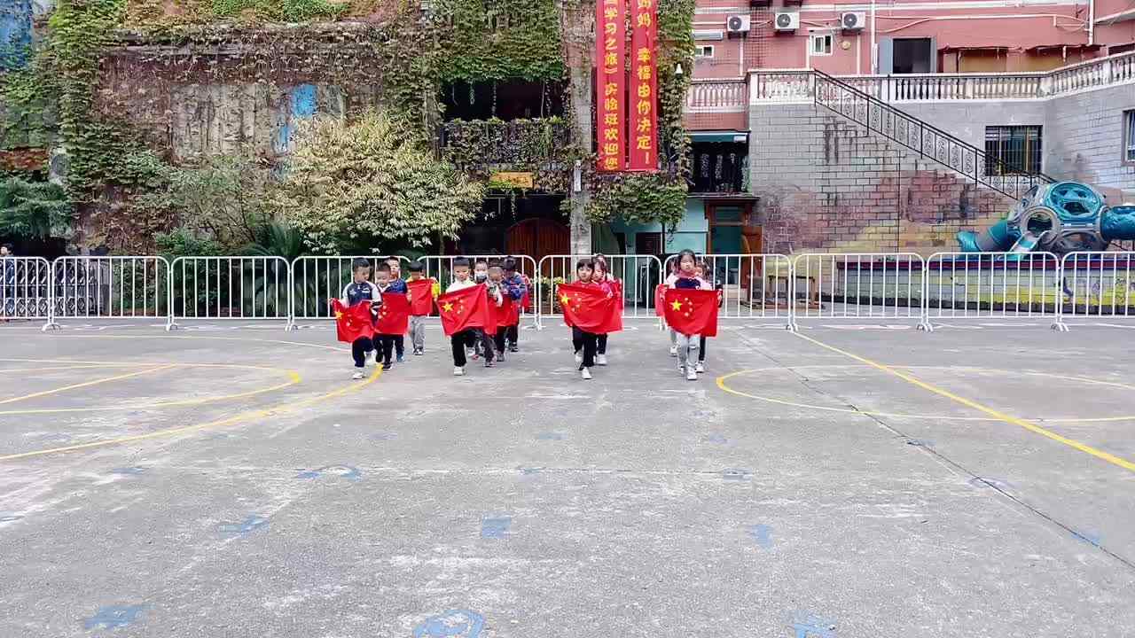 《可爱花絮》