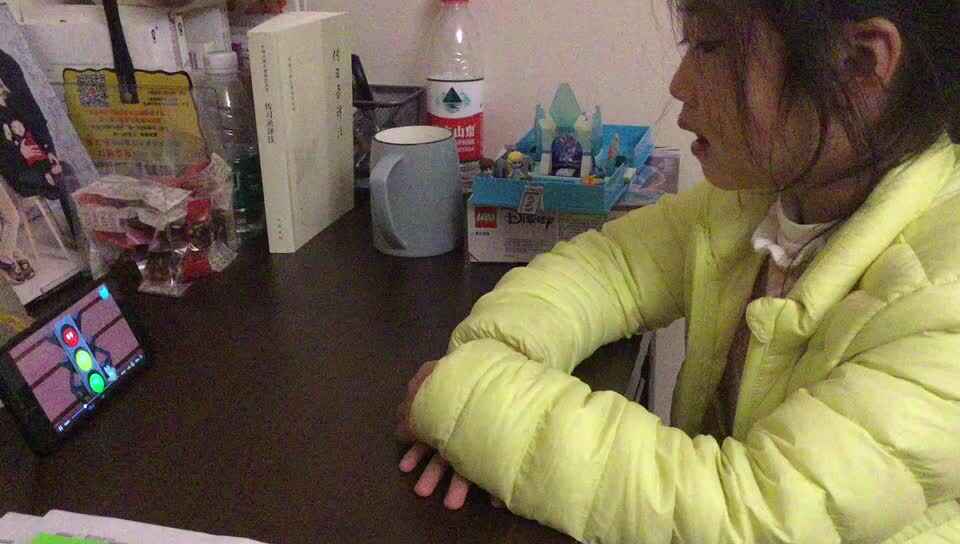 英语视频_交通信号灯_郭益君.mp4