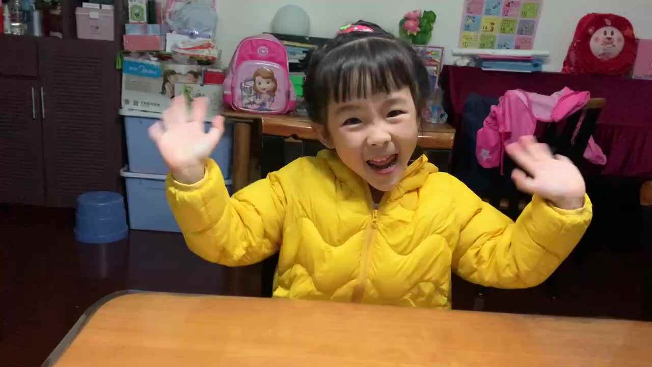背诵儿歌《明白歌》