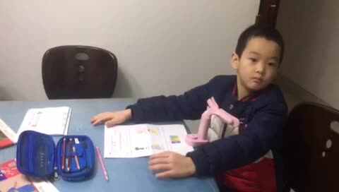 学A班袁承泽泰《整理书包》