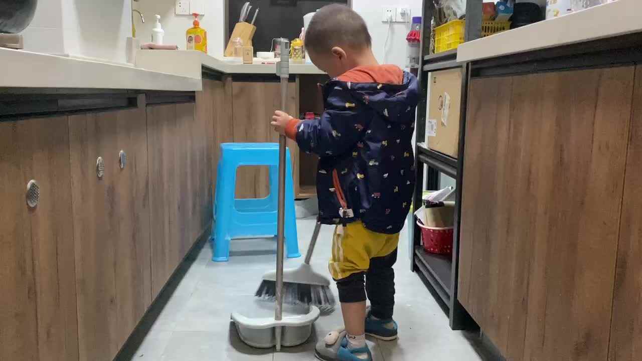扫地