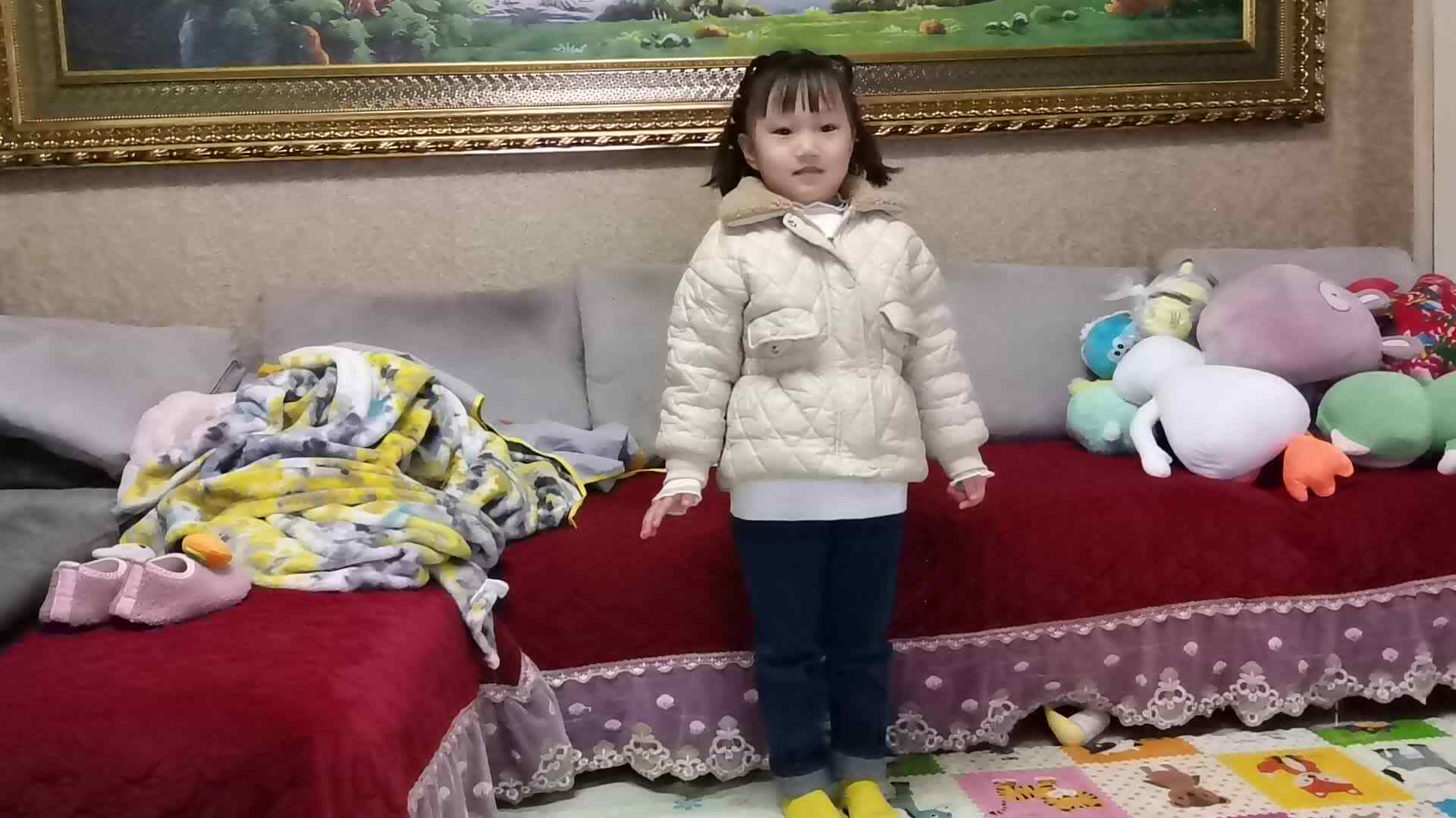 VID_20211118_185237.mp4    11月18日  音舞【让爱住我家】