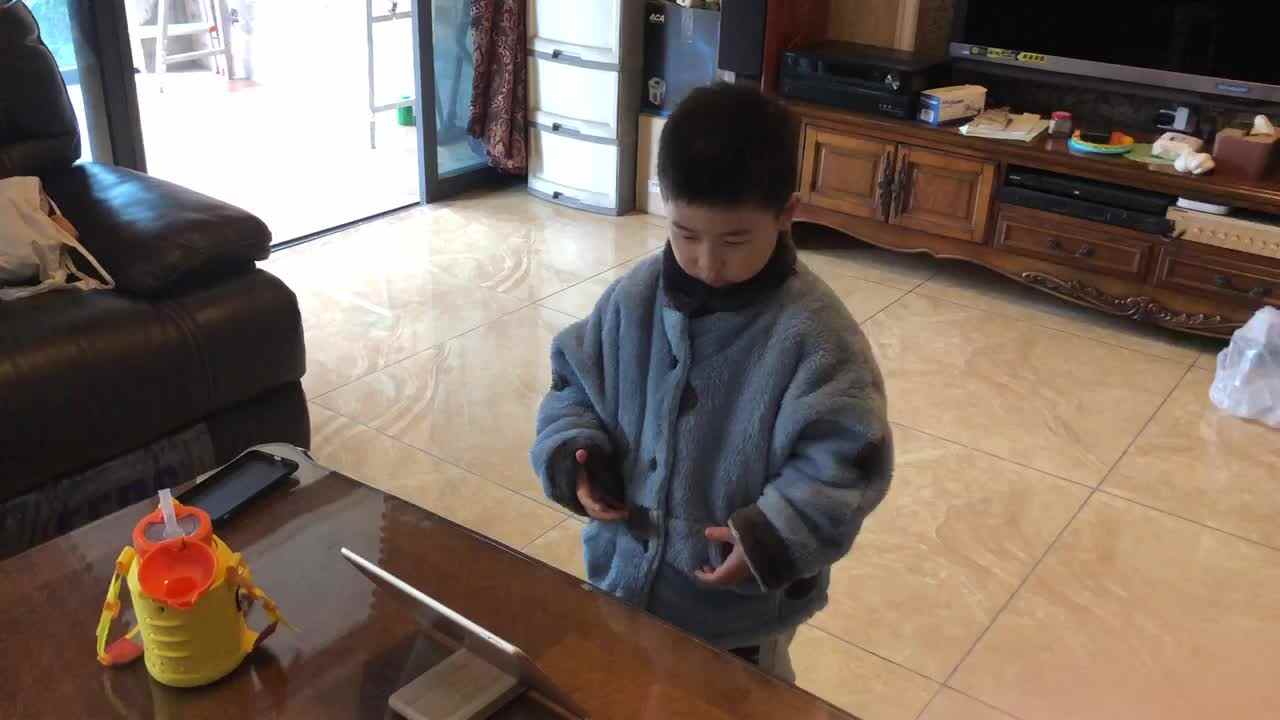 2021.11.7 冯瑾煜音舞《无敌小可爱》