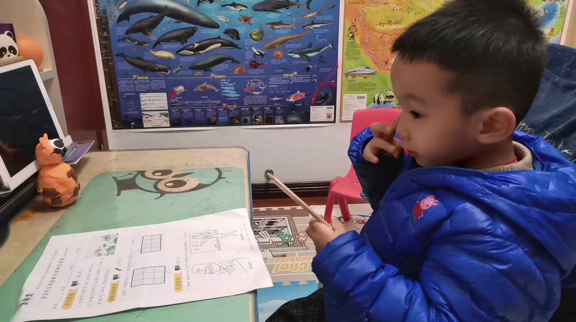 《英语游戏-Read and color》mp4