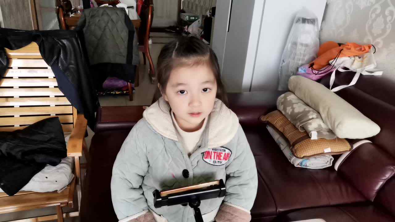 手指舞《有你就幸福》