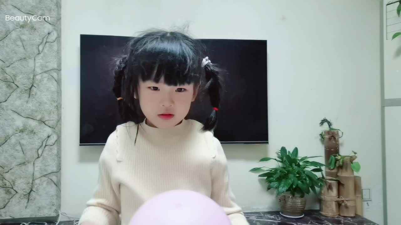 mv_20211101213132.mp4蒋沁言《吸纸削》