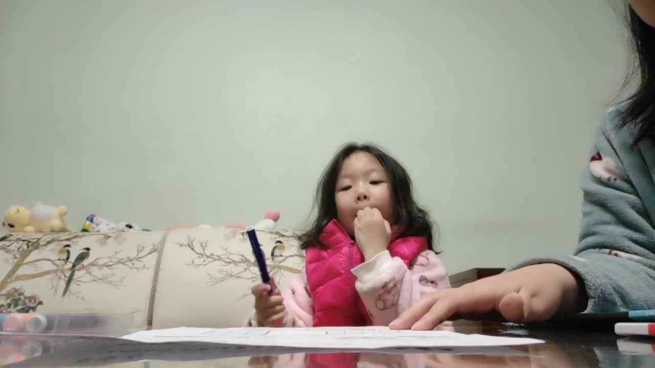 英语—Read and color.mp4