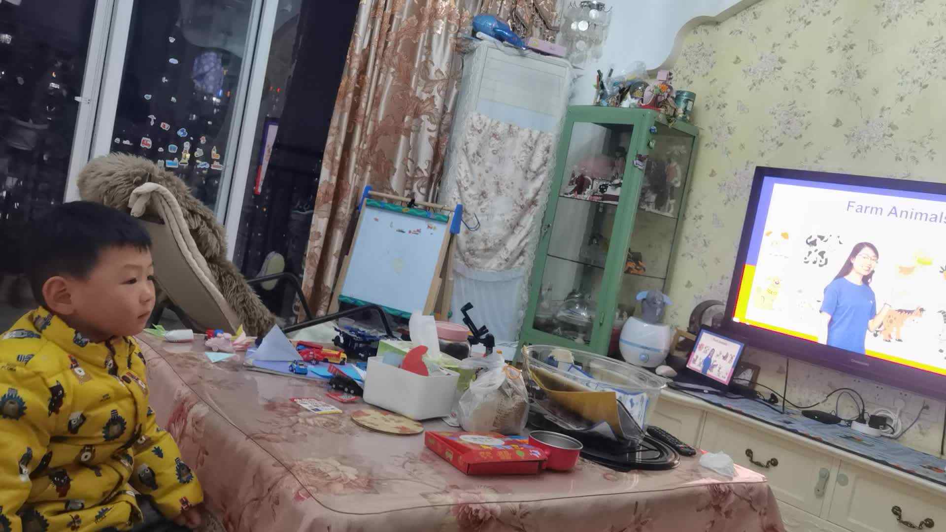 观看网课《农场动物2》.mp4