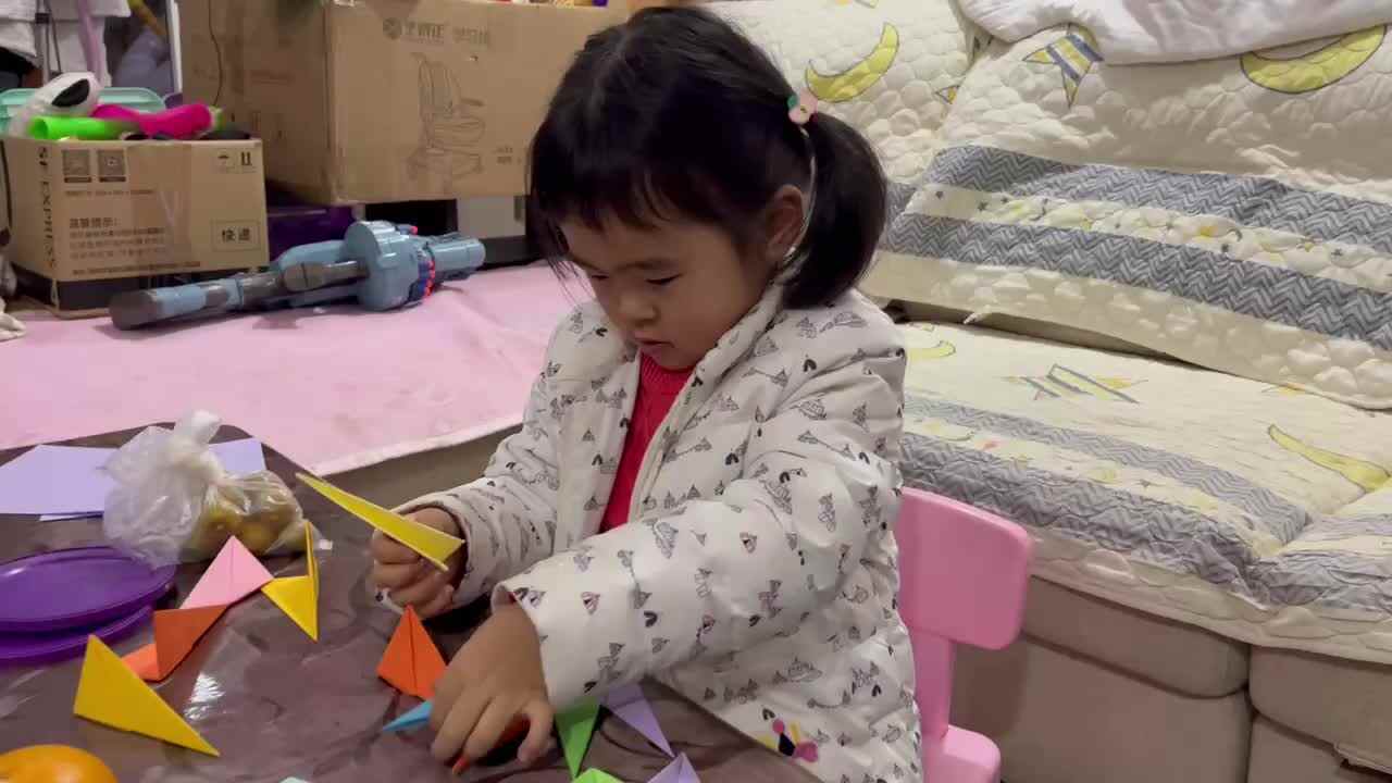 12月14日折纸沈可馨.MOV