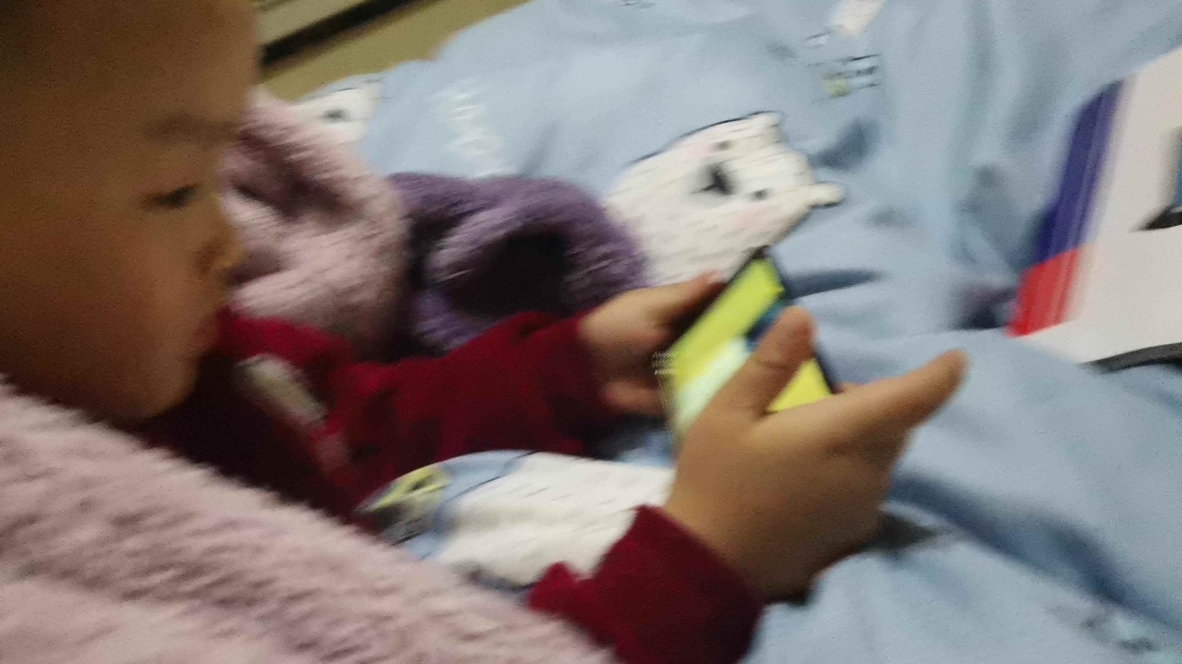 VID_20211208_222125.mp4